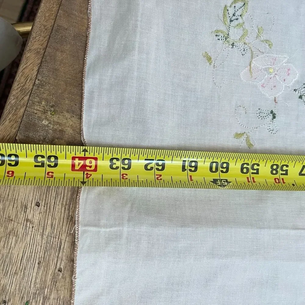 Vintage Tablecloth Embroidered Floral Cotton Cut-out Details 102.5